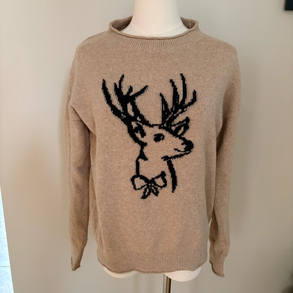 LOFT Sweaters - Loft Women’s Deer Sweater Beige Tan Sz M Crew Neck Pullover Cozy Preppy Classic